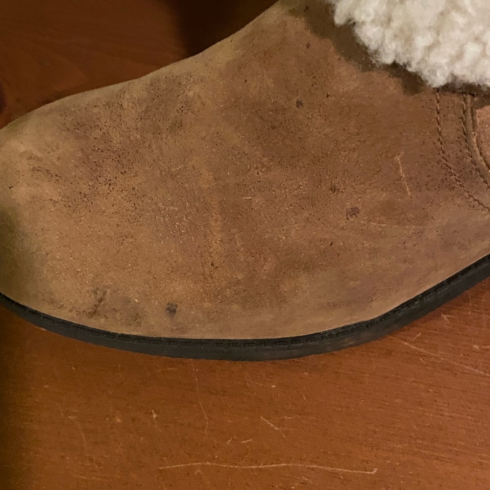 UGG BLYRE ll - Picture 7 of 9